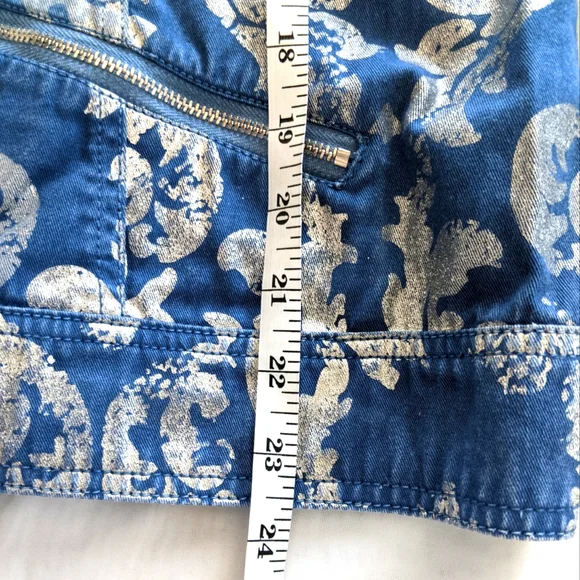 Chico's Silver Foil Ombre Women's Jean Jacket - Picture 7 of 9